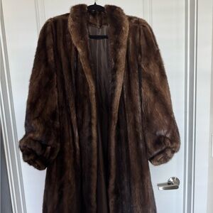 Luxurious Brown Mink Coat